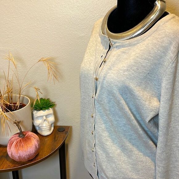 Premise | Button Up Cardigan - Picture 6 of 11